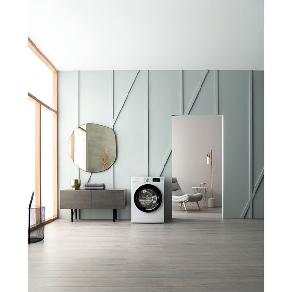 Whirlpool-Pralka-Wolnostojące-FFB-7038-BV-PL-Biel-Ładowany-od-frontu-D-Lifestyle-frontal
