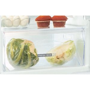 Whirlpool-Lodowka-z-zamrażarką-Do-zabudowy-ART-7811-Biel-Dwudrzwiow-y-a-Drawer