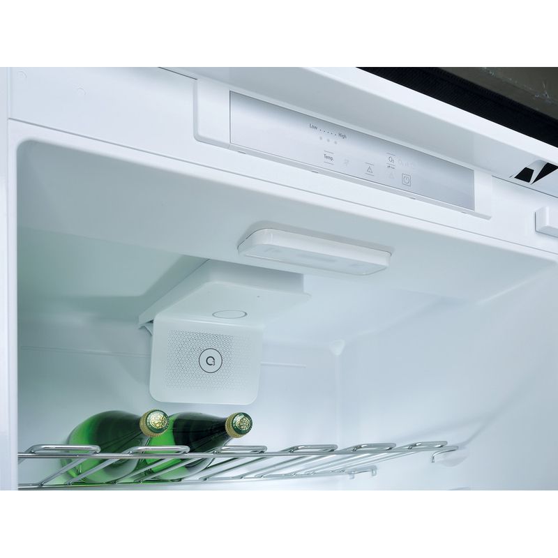 Hotpoint_Ariston-Chłodziarka-zamrażarka-Zabudowa-BCB-4010-E-O31-Biały-Dwudrzwiow-y-a-Drawer