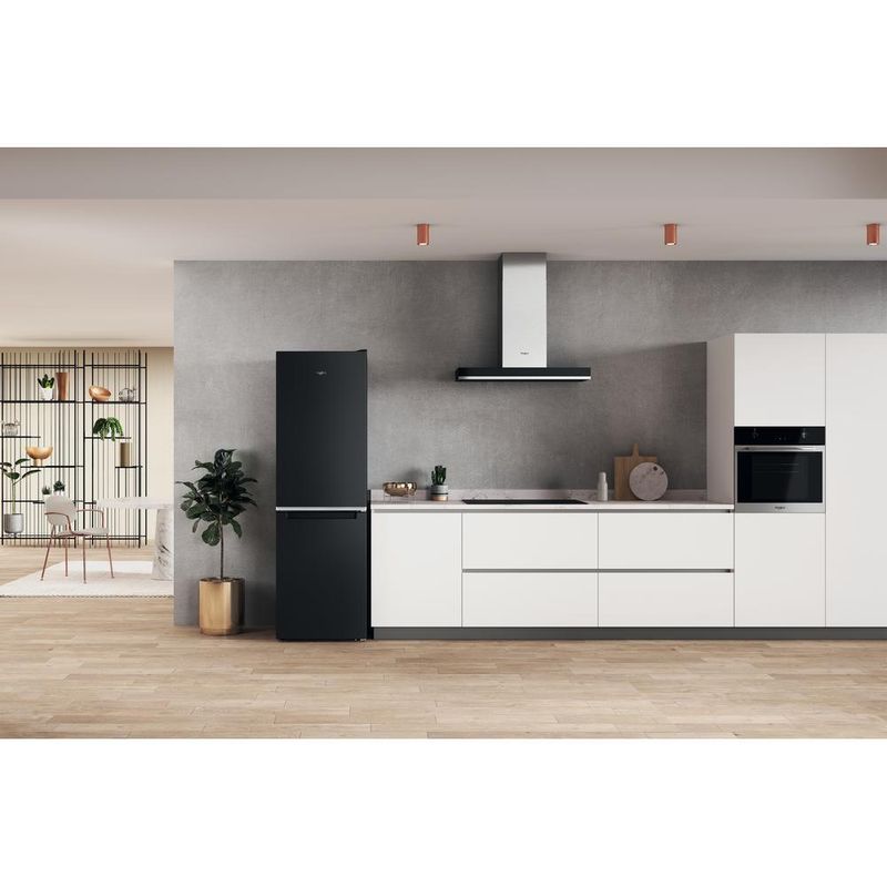 Whirlpool-Lodowka-z-zamrażarką-Wolnostojące-W7X-82I-K-Czarny-Dwudrzwiow-y-a-Lifestyle-frontal