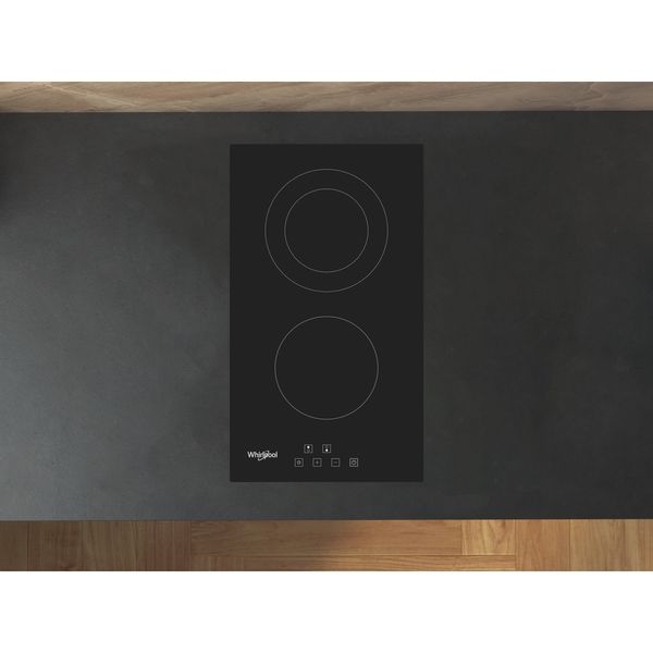 Whirlpool-Płyta-grzewcza-WRD-6030-B-Czarny-Radiant-vitroceramic-Lifestyle-frontal