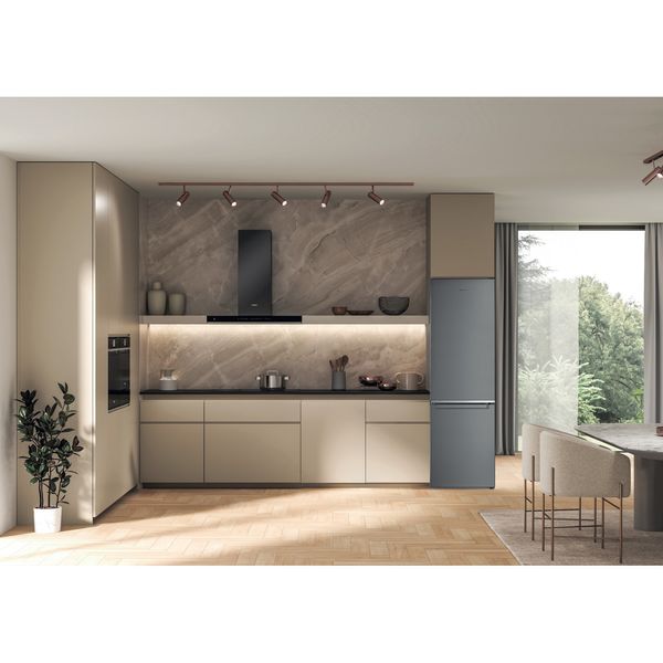 003__Lifestyle frontal