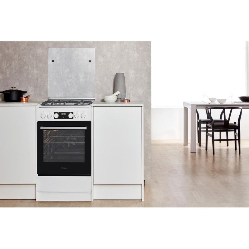 Whirlpool-Kuchenka-WS5G8CHW-E-Biel-Gazowy-Lifestyle-frontal