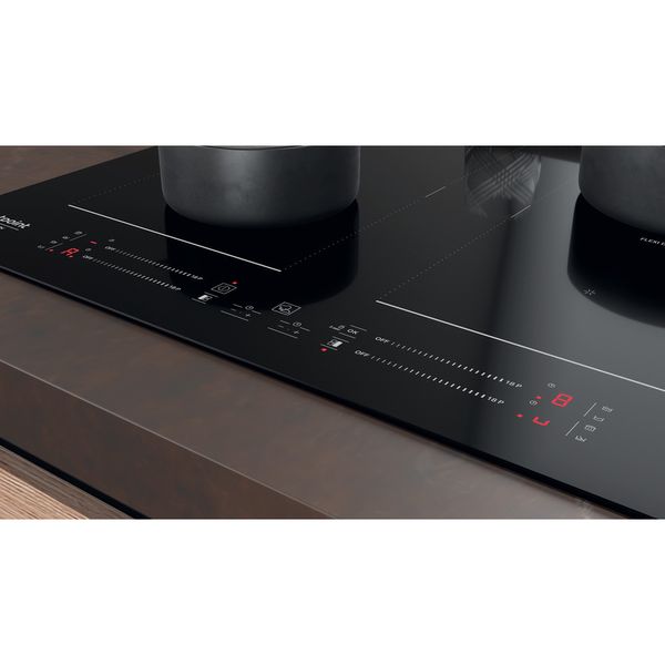 Hotpoint_Ariston-Płyta-grzejna-HS-5160C-NE-Czarny-Induction-vitroceramic-Lifestyle-control-panel