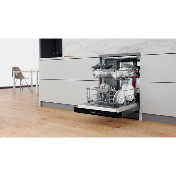 Whirlpool-Zmywarka-Wolnostojące-WFO-3T233-P-6.5-X-Wolnostojące-D-Lifestyle-perspective-open