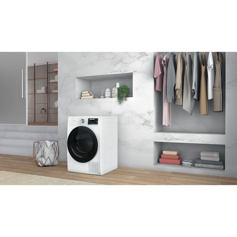 Whirlpool-Suszarka-W7-D94WR-PL-Biel-Lifestyle-perspective