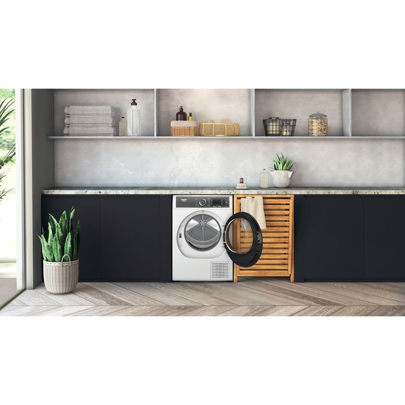 Hotpoint_Ariston Suszarka do ubrań H8 D94WB EU Biały Lifestyle frontal open