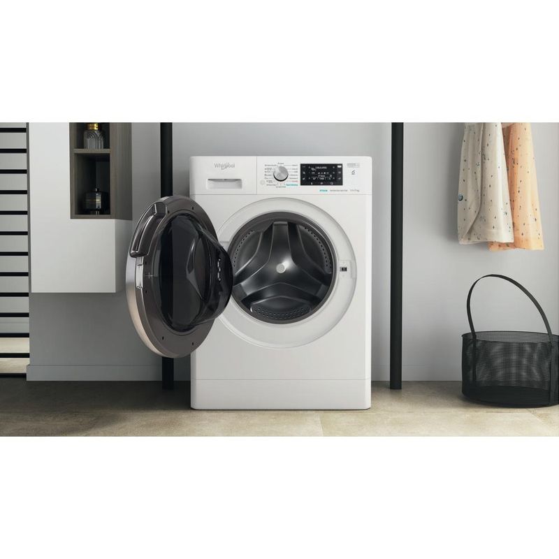 Whirlpool Pralkosuszarka Wolnostojące FFWDD 1176258 BCV EE Biel Ładowany od frontu Lifestyle frontal open