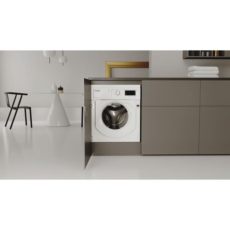 Whirlpool-Pralkosuszarka-Do-zabudowy-BI-WDWG-861485-EU-Biel-Ładowany-od-frontu-Lifestyle-frontal-open