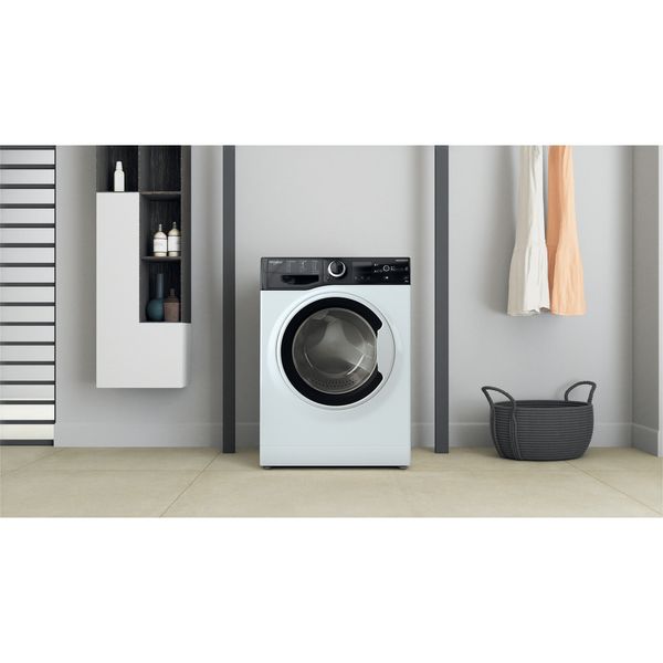 Whirlpool-Pralka-Wolnostojące-WRBSS-6249-S-EU-Biel-Ładowany-od-frontu-C-Lifestyle-frontal