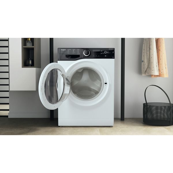 Whirlpool-Pralka-Wolnostojące-WRBSS-6249-S-EU-Biel-Ładowany-od-frontu-C-Lifestyle-frontal-open