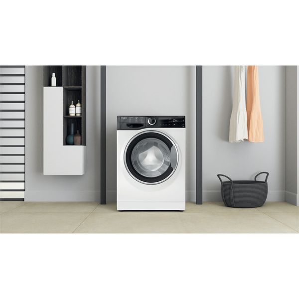 Whirlpool-Pralka-Wolnostojące-WRBSB-6249-S-EU-Biel-Ładowany-od-frontu-C-Lifestyle-frontal