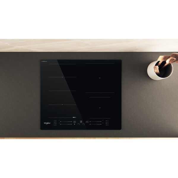 Whirlpool-Płyta-grzewcza-WF-S3660-CPNE-Czarny-Induction-vitroceramic-Lifestyle-frontal