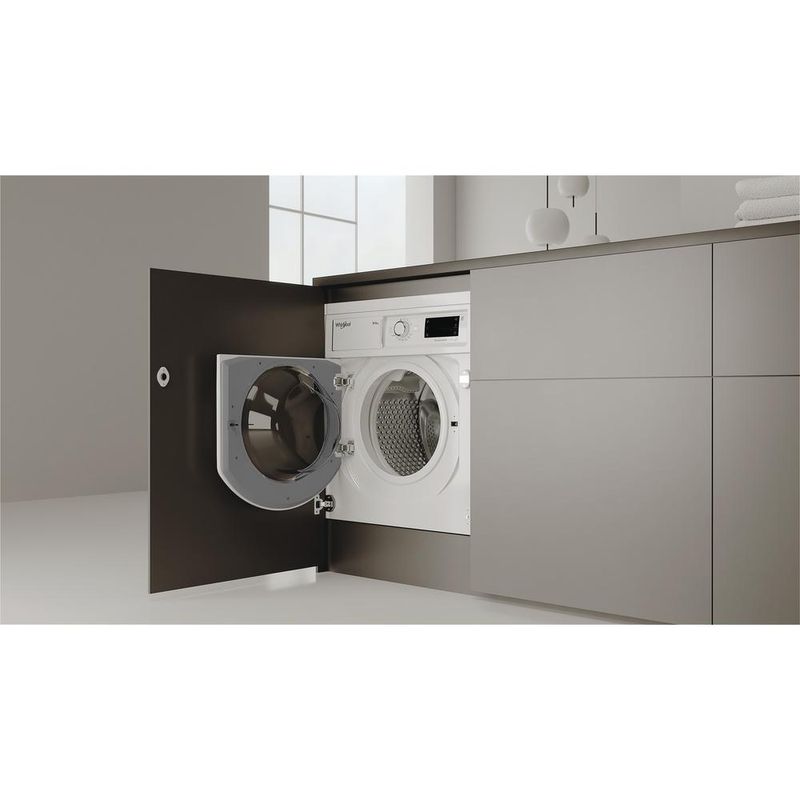 Whirlpool-Pralkosuszarka-Do-zabudowy-BI-WDWG-961485-EU-Biel-Ładowany-od-frontu-Lifestyle-perspective-open