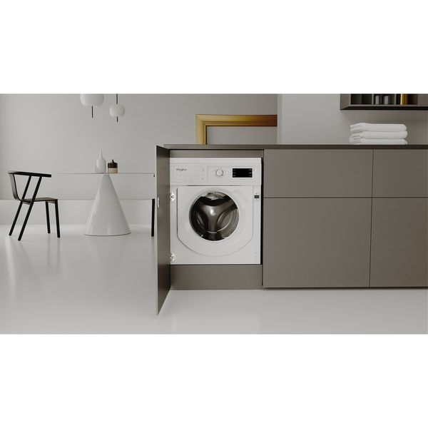 Whirlpool-Pralka-Do-zabudowy-BI-WMWG-81485-PL-Biel-Ładowany-od-frontu-B-Lifestyle-frontal