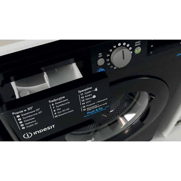 Indesit-Pralka-Wolnostojące-BWE-71452X-K-PL-N-Czarny-Ładowany-od-frontu-E-Drawer