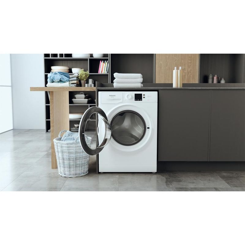 Hotpoint_Ariston-Pralka-Wolnostojący-NS702U-W-EU-N-Biały-Ładowany-od-frontu-E-Lifestyle-frontal-open