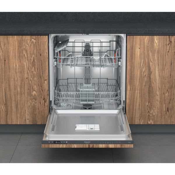 Hotpoint_Ariston Zmywarka Zabudowa H2I HD526 A W pełni zintegrowany E Frontal open