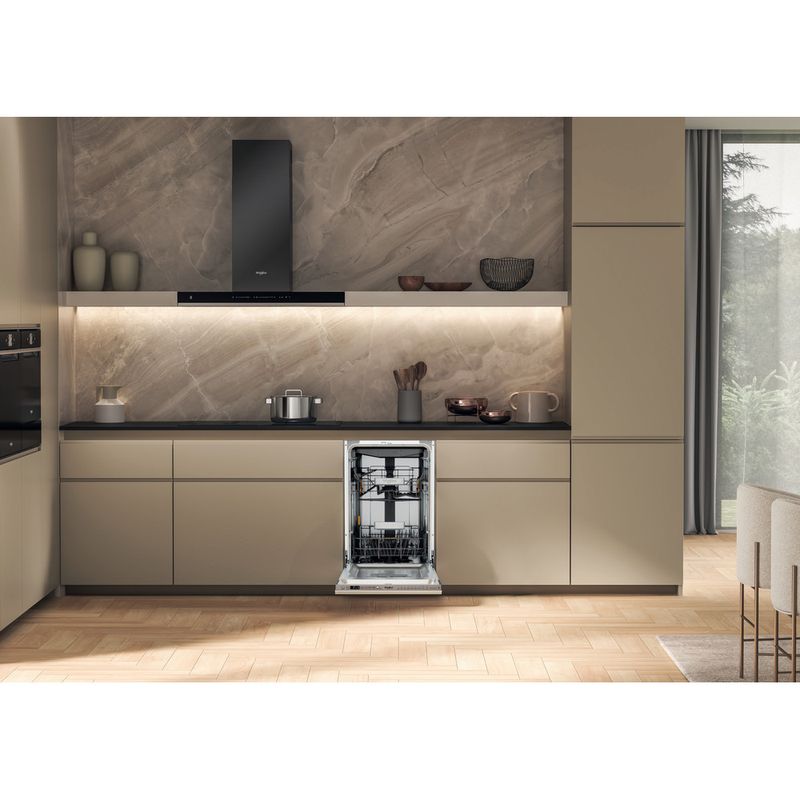 Whirlpool-Zmywarka-Do-zabudowy-WH6IB10BS7LA0-Zintegrowane-B-Lifestyle-frontal-open