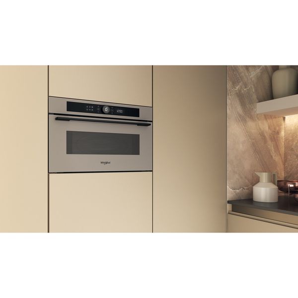 Whirlpool Mikrofalówka Do zabudowy WMD54MBG Urban beige Elektroniczny 31 MW + Grill 1000 Lifestyle perspective