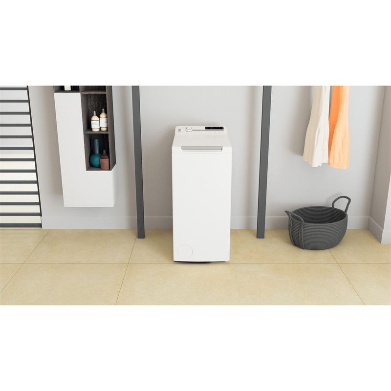 Whirlpool-Pralka-Wolnostojące-TDLR-7231BS-EU-Biel-Ładowana-od-gory-D-Lifestyle-frontal