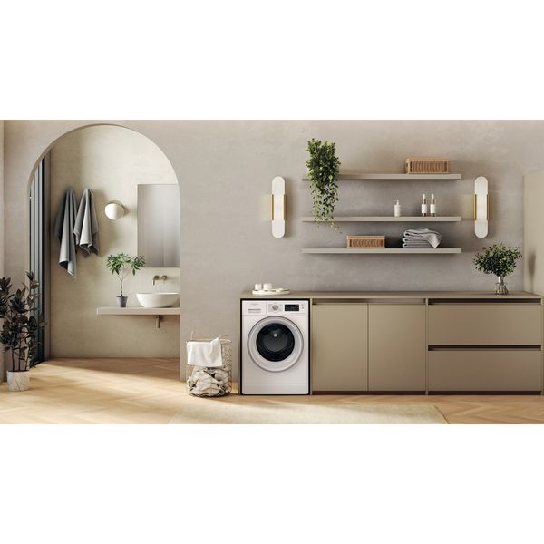 Whirlpool Pralkosuszarka Wolnostojące FFWDB 864489 SV EE Biel Ładowany od frontu Lifestyle frontal