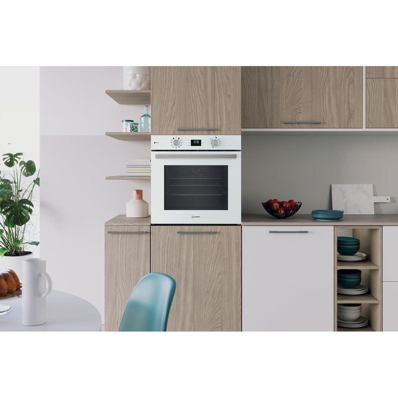 Indesit-Piekarnik-Do-zabudowy-IO-K58HS-W-Elektryczny-A--Lifestyle-frontal