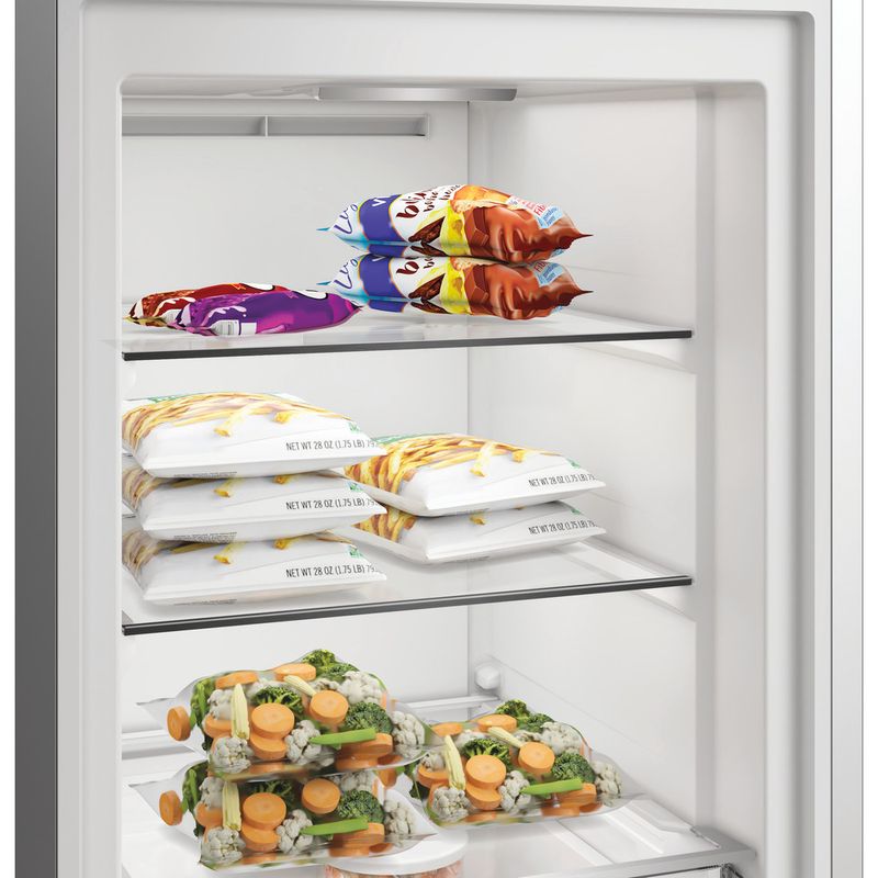 Whirlpool-Zamrażarka-Wolnostojące-WHMFF-6312-XP4-New-Silver-–-ARC-1035-Lifestyle-detail