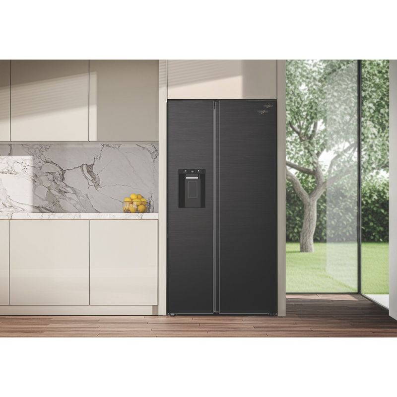 Whirlpool-Side-by-Side-Wolnostojące-WHG2-6643IB-XR4E-Czarny-Lifestyle-frontal