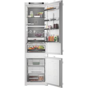 Whirlpool-Lodowka-z-zamrażarką-Do-zabudowy-WHK2-5323-B5E2-Zinc-Metal-Dwudrzwiow-y-a-Lifestyle-frontal-open