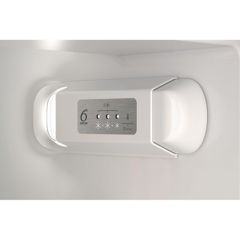 Whirlpool-Lodowka-z-zamrażarką-Do-zabudowy-WHC18D071A1-Biel-Dwudrzwiow-y-a-Control-panel