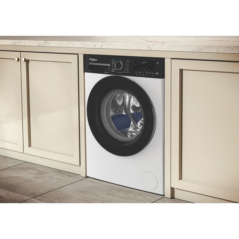 Whirlpool-Pralka-Wolnostojące-WAM-99-WBB-PL-Biel-Ładowany-od-frontu-A-Lifestyle-perspective